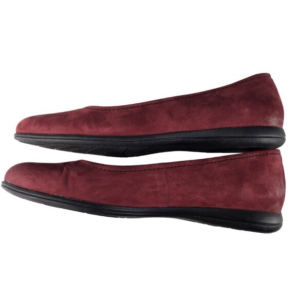 Trotters Darcey Dark Red Nubuck Comfy Ballerina Flat 9 Narrow Great Condition - Picture 9 of 12